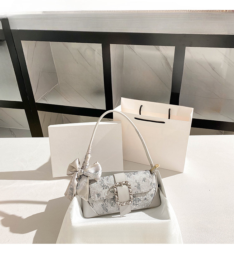 Designer Series Pink Embroidered Butterfly 2025 Free Shipping Hot Selling Designer Bag High Quality Luxury Brand Women's Banquet Bag Party Bag Un