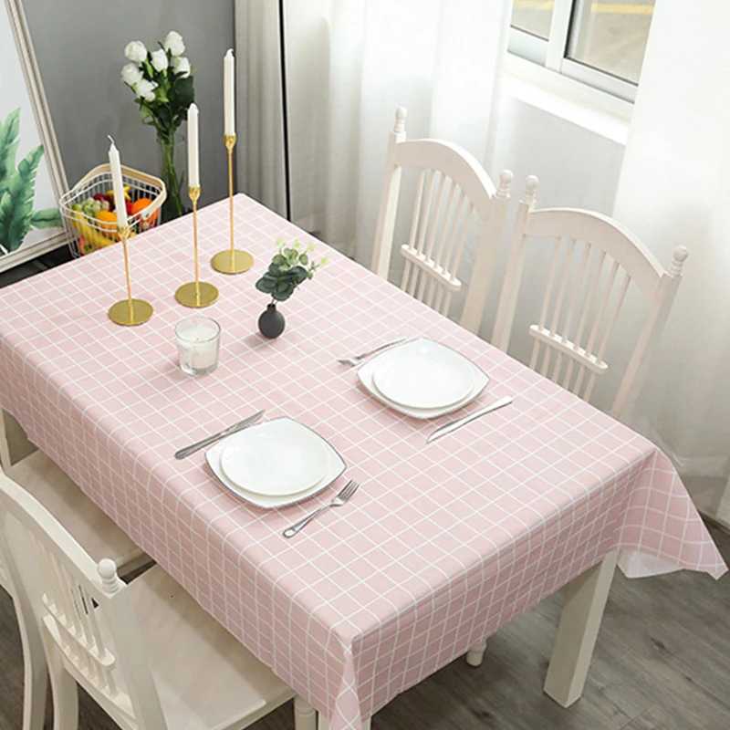 The tablecloth with a warm and cozy atmosphere a high-temperature resistant tablecloth and a waterproof oil-proof and no-was C2511220