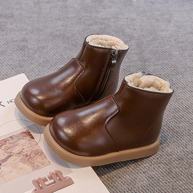 New designer shoes Children s Leather Boots with Fleece Lining Low Cut Small Leather Boots Autumn and Winter New Style Girls Leather Boots Retro Simpl