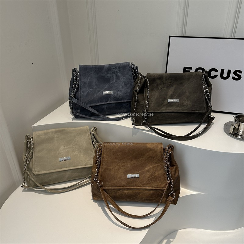 2025 New Designer Light Luxury Commuter High End Multi Functional Handchain Armpit Bag Simple Large Capacity Single Shoulder Crossbody Bag