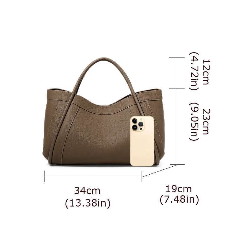 New Autumn And Winter Top Layer Cowhide Fashion Niche Design Leather Large Capacity Shoulder Messenger Bag Foreign Style Bag
