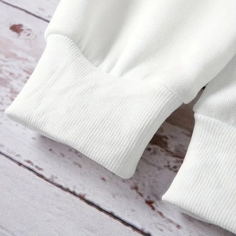 Yippee Ki Yay Die Hard Print Mens Ugly Christmas Crewneck Sweatshirt Soft Comfy Stylish Relaxed-Fit Plus Size Autumn Winter251120