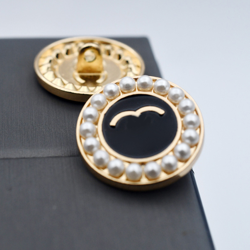 Round Letter Pearl Rhinestone Diy Buttons for Shirt Coat Cardigan Letter Clothing Sewing Buttons