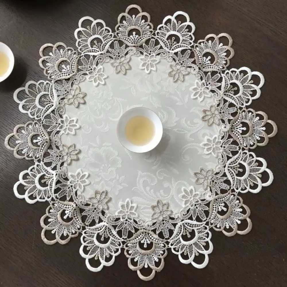 European Modern Fabric Lace Trim Hotel Restaurant Banquet Party Big Tablecloth Bedroom Balcony Small Round Table Cloth Tapete C251122