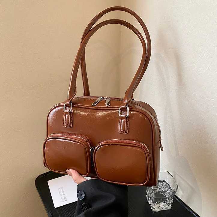 Brand Designer Oil PU Leather Womens Shoulder Bag Retro Crossbody Bag Pillow HandbagT251122