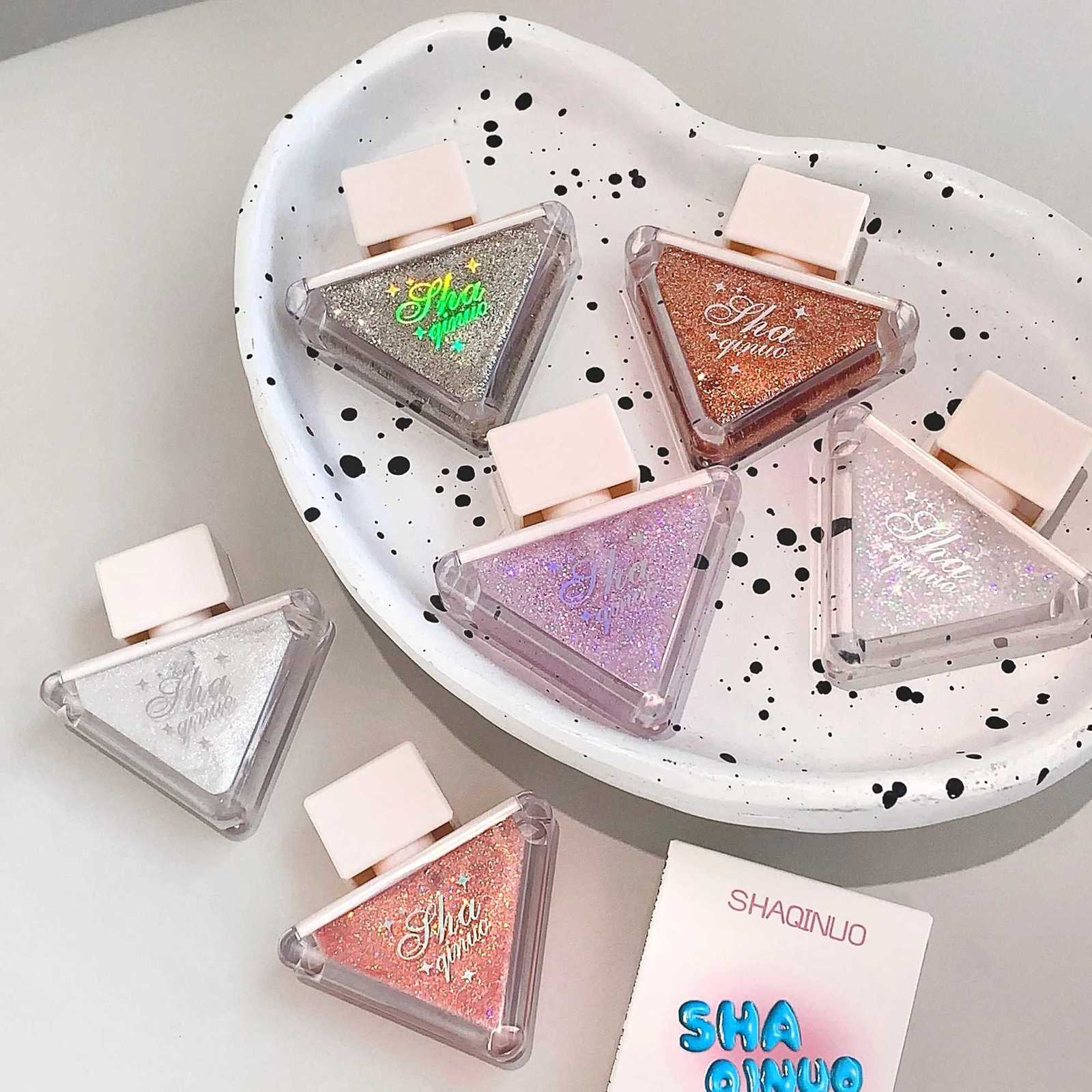 SHAQINUO Glazed Eyeshadow Liquid Pearlescent Glitter Brightens Highlight Silkworm Liquid EyeshadowT251122