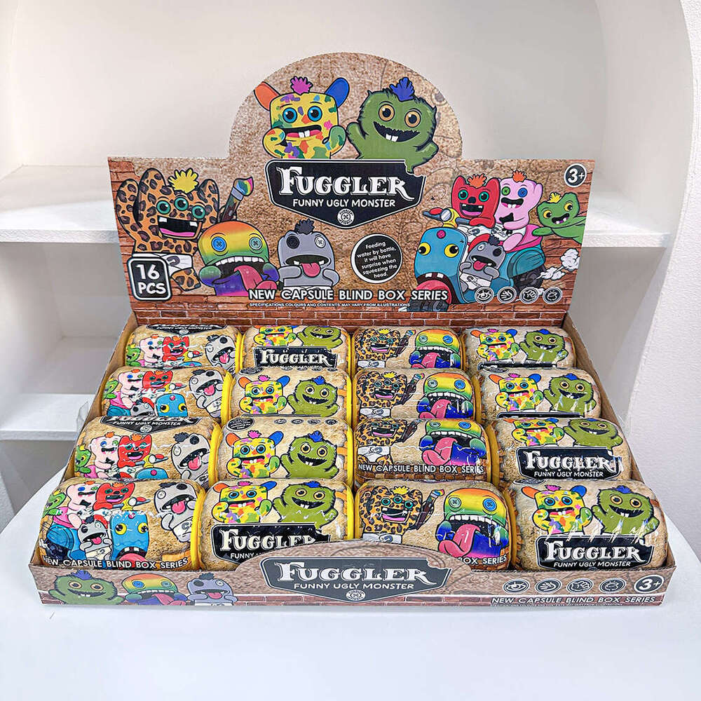 K-POP Demon Slayer Group Merchandise Trendy Toy Figurine Pendant Blind Box Capsule Unboxing Fun Backpack Car Ornament