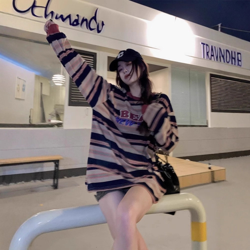 American designer striped round neck hoodie with women's fleece, new Korean version loose and lazy style mid length hip covering top