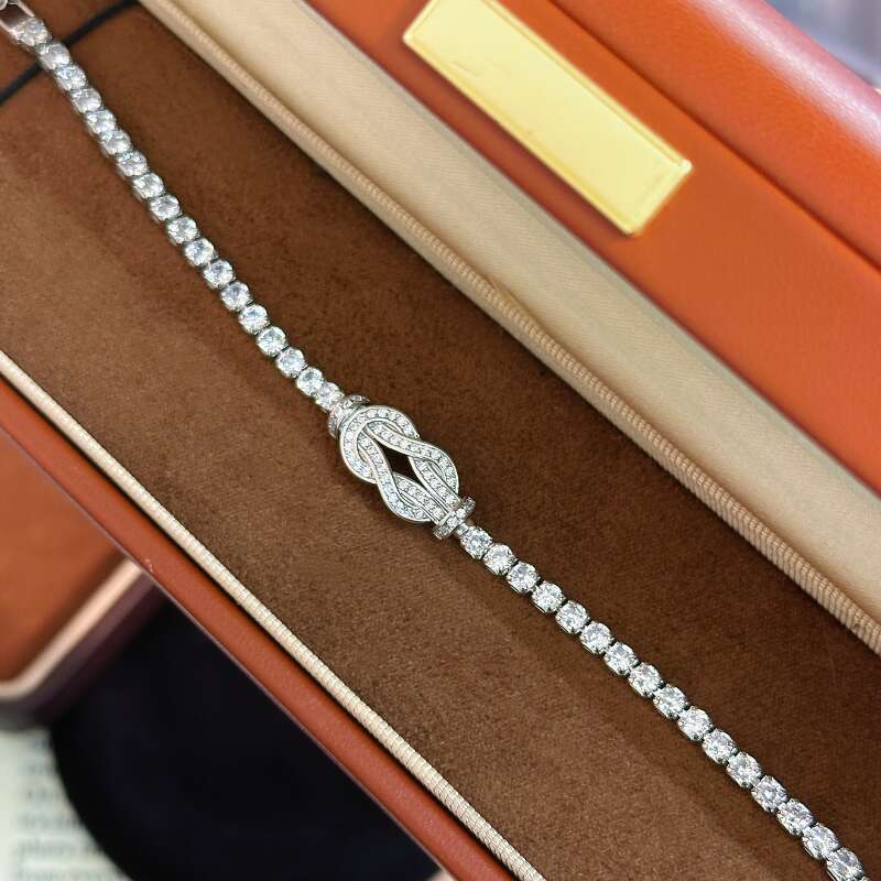 Bracelet Luxury Horseshoe Bracelets - Ultra Shiny Diamond Texture, Simple Row Design, Trendy Fashion Jewelry Gift Z260313