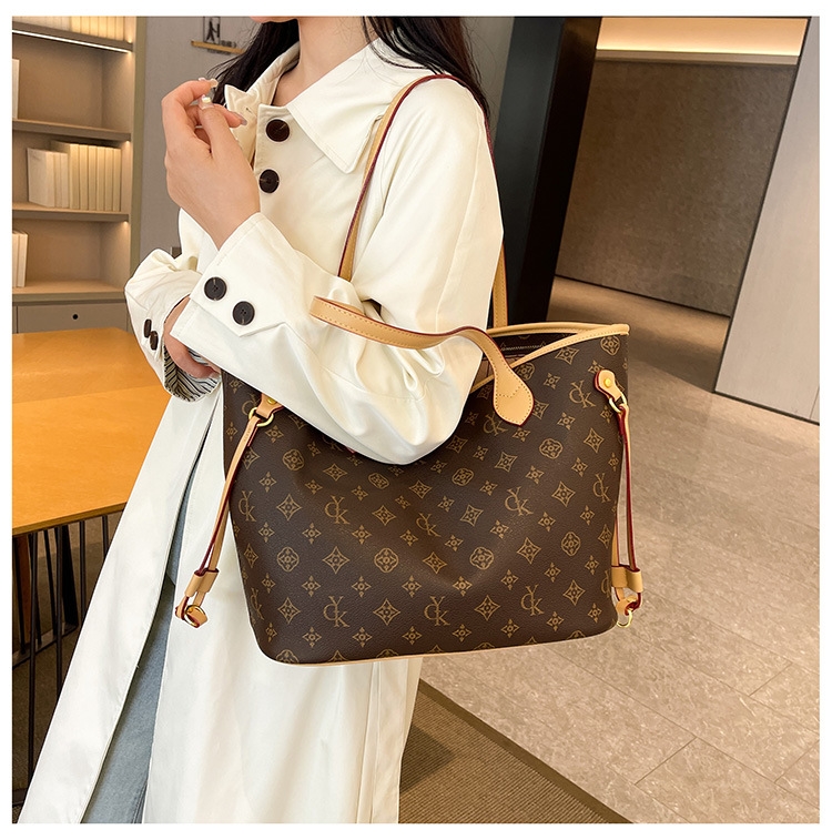 Designer shoulder bag free shipping Tote Bag Women 2025 New Style fashionable geometric pattern large-capacity trendy commuter single-shoulder bag bro