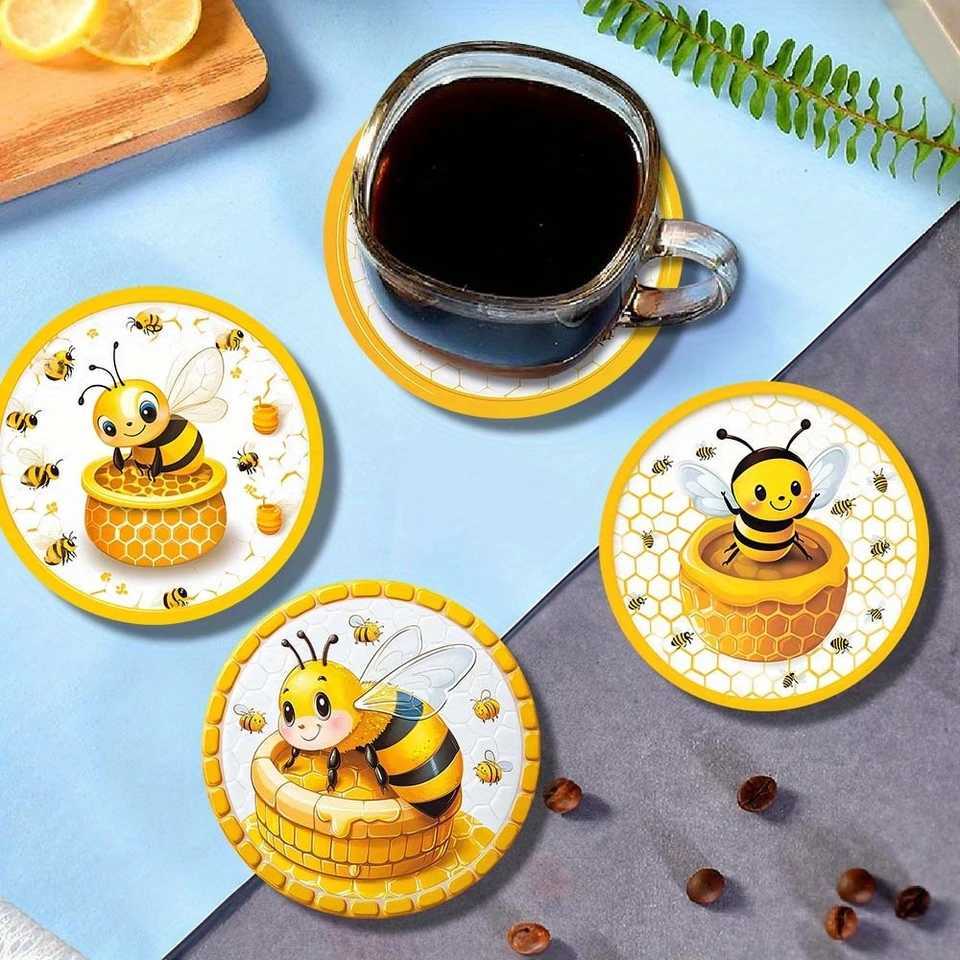 2D Non-Slip Round Wooden Coasters Bee Themed Pattern Art Coasters Heat Resistant Home Decor Gift Multifunctional Decoration C251122