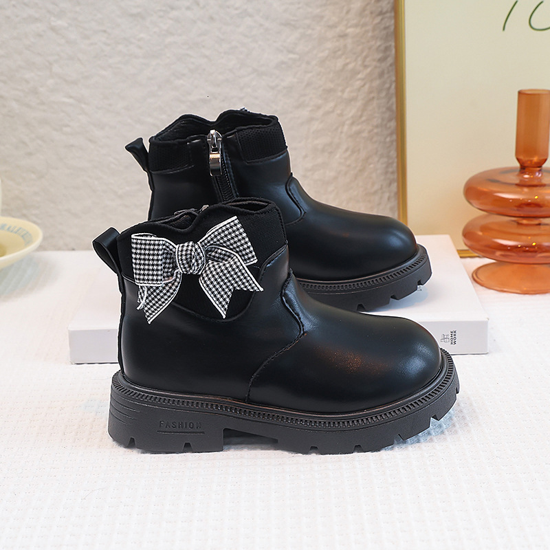 New designer shoes Girls Boots Children s Short Boots New Baby Fleece Lined Leather Boots Little Princess Leather Boots Winter Stylish Martin Boots