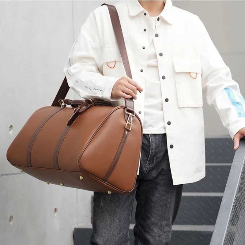 Fi Popar Mens Travel Bag High Quality Sports Fitness Bag Large Capacity Portable Duffle Bag Designer Luxury Handbag H251122