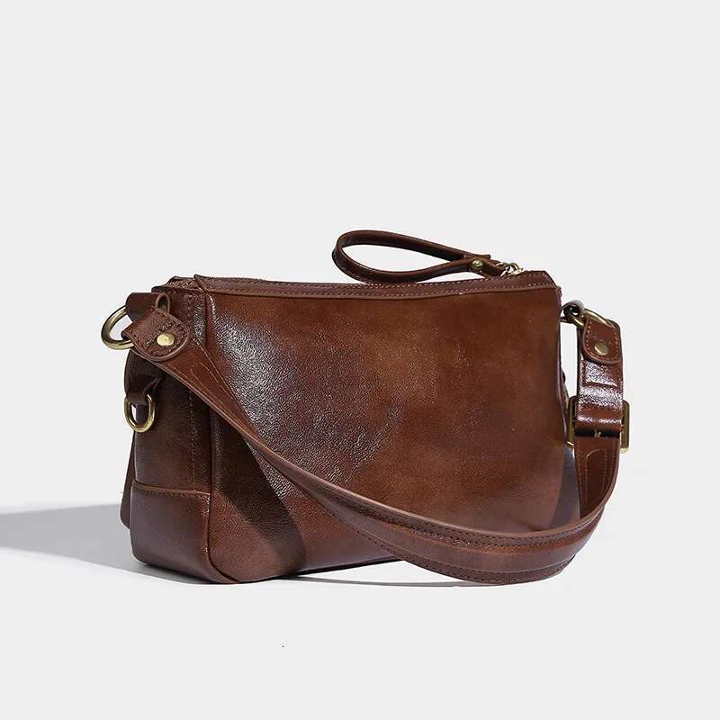 Korean Style Fashionable Versatile Women's Handbag Vintage Niche Design Sensibility Shoulder Bag For Daily Commute