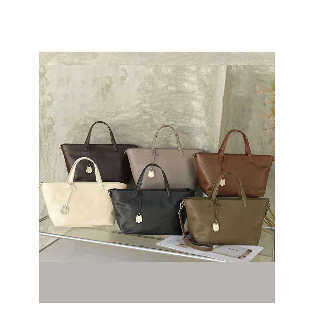 Woman Shoulder Soft Leather Large Capacity Square Fashion Tote Bag Korean Fashionable Handbag Shopping Underarm Bags Bag