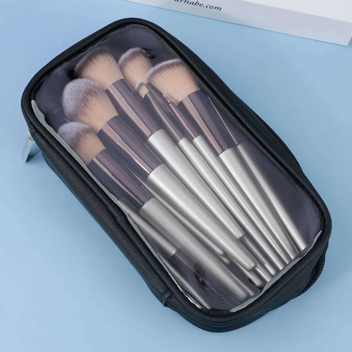 18-Piece Makeup Brush Set in Champagne Gold with Portable Brush Case Soft-Bristle Powder Brushes Eye Shadow Brushes and Full Se C251122