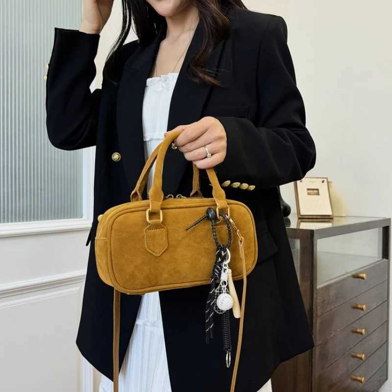 High Quality Tote Bag For Women Leather Material Famous Designer Classic Elegant Spacious And DurableT251122