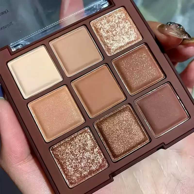 Chocolate eyeshadow Palette - 9 shades of natural brown gold with glitter matte effects lasting eye makeup Korean makeupT251122