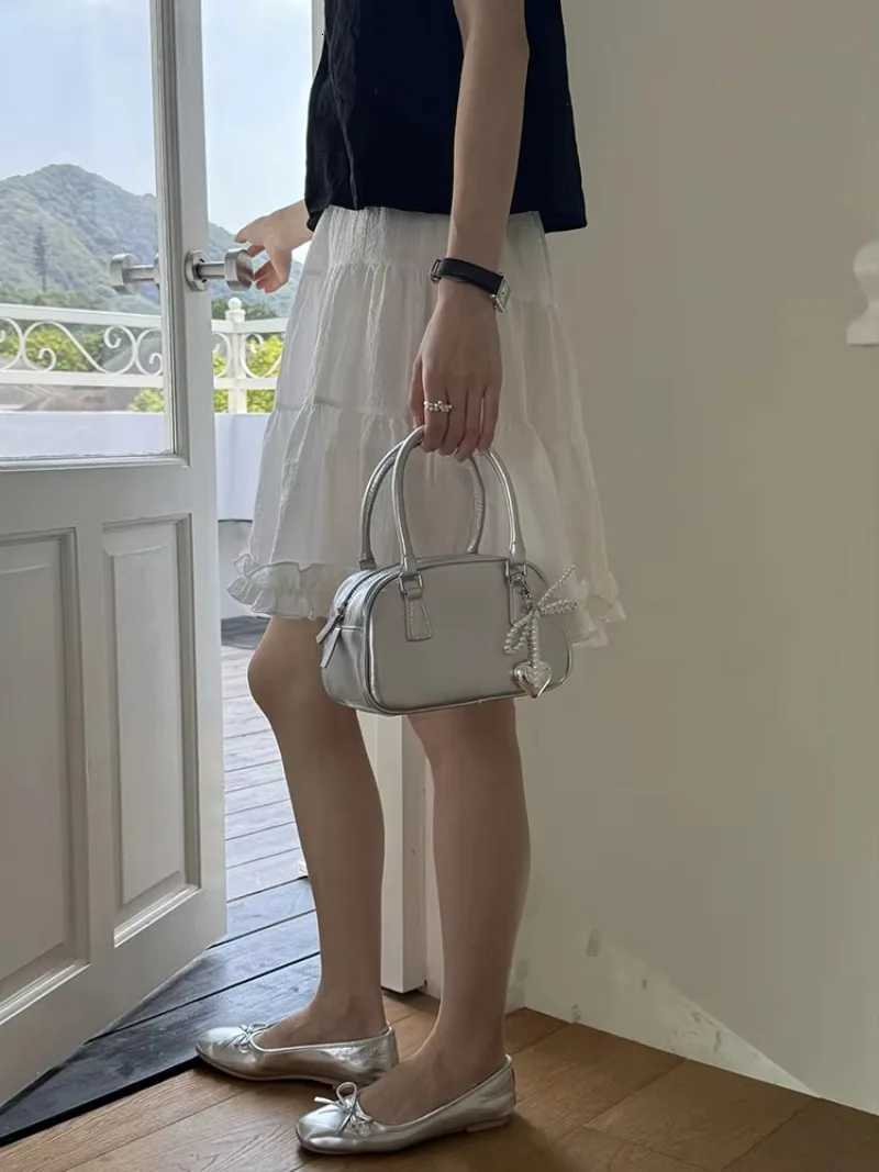 South Korea Handbag 2025 New Arrival Sle Satchel Small Square Bag Female Exquisite and Versatile Crossbody Boston Bowling BagT251122