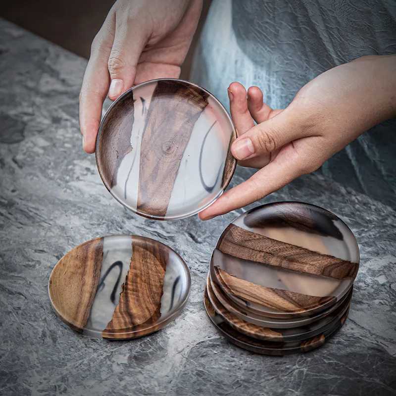 Walnut Wood Tea Coffee Cup Pad Placemats Creative Resin Heat Resistant Mat Drink Insulation Coaster Square/Round Table Decor C251122