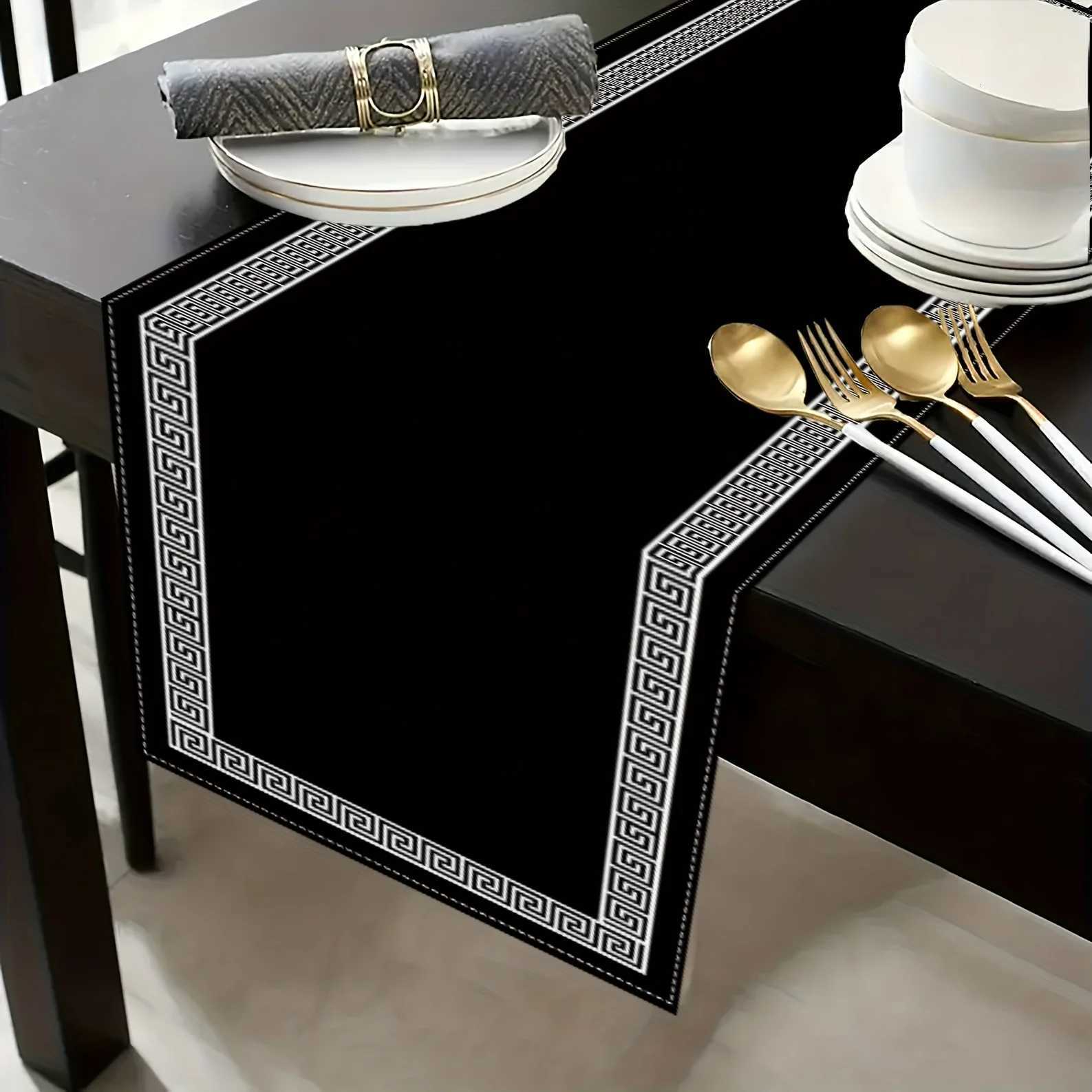 VIKAMA 5/7PC Luxury Geometric Placemat Table Flag Set Restaurant Cafe Decoration High-end Banquet Arrangement C251122