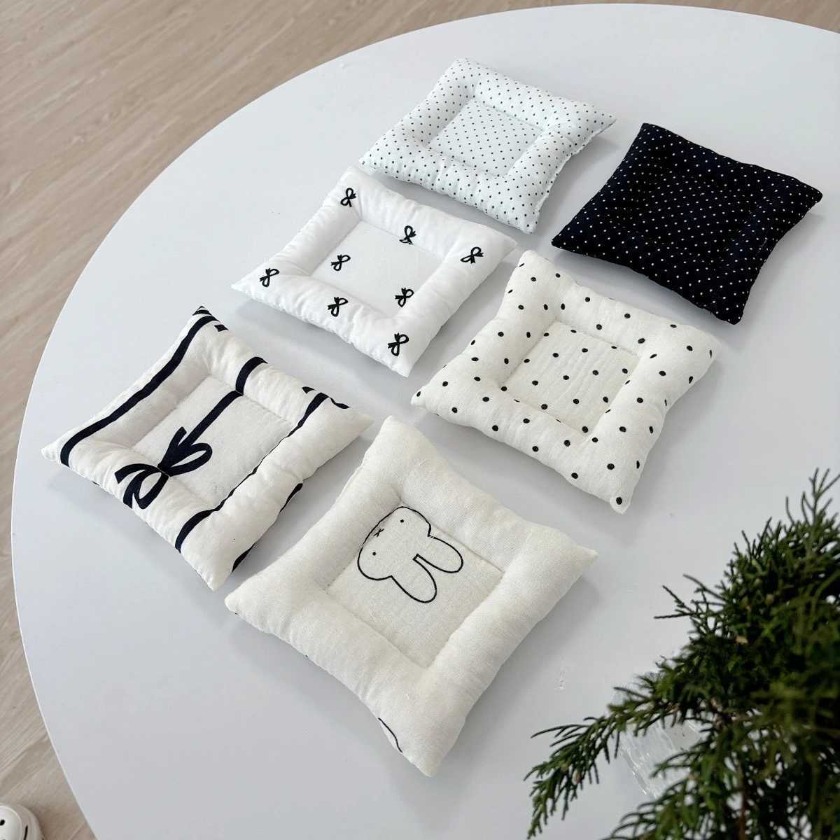 Black and white polka dot bow clip cotton coaster multi-color photography prop square insulation pad desktop decoration C251122