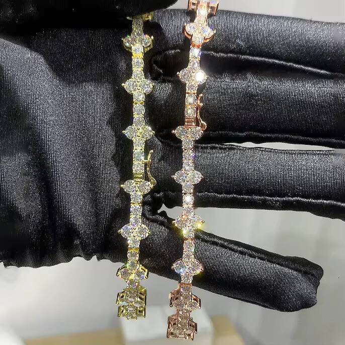 Custom Moissanite Clover Tennis Bracelet Chain Men Women Wholesale Iced Out 925 Silver Vvs Diamond Four Leafs Cross Bracelet