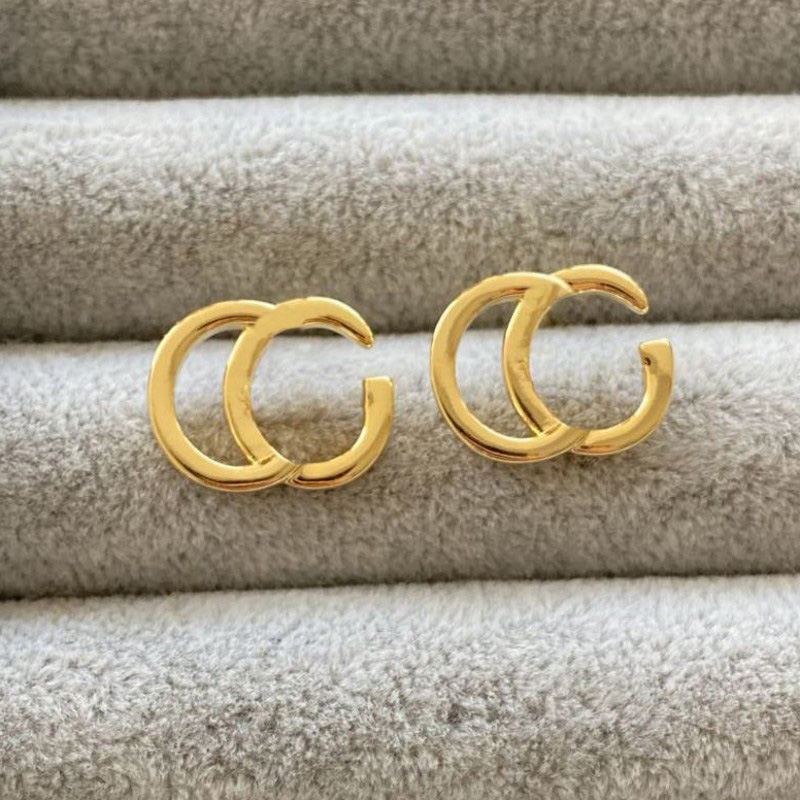 Without Boxes Luxury Women Fashion Earrings Designer Letter Stud Ring Pendant Top Quality Engagement Earring For Lady Wholesale