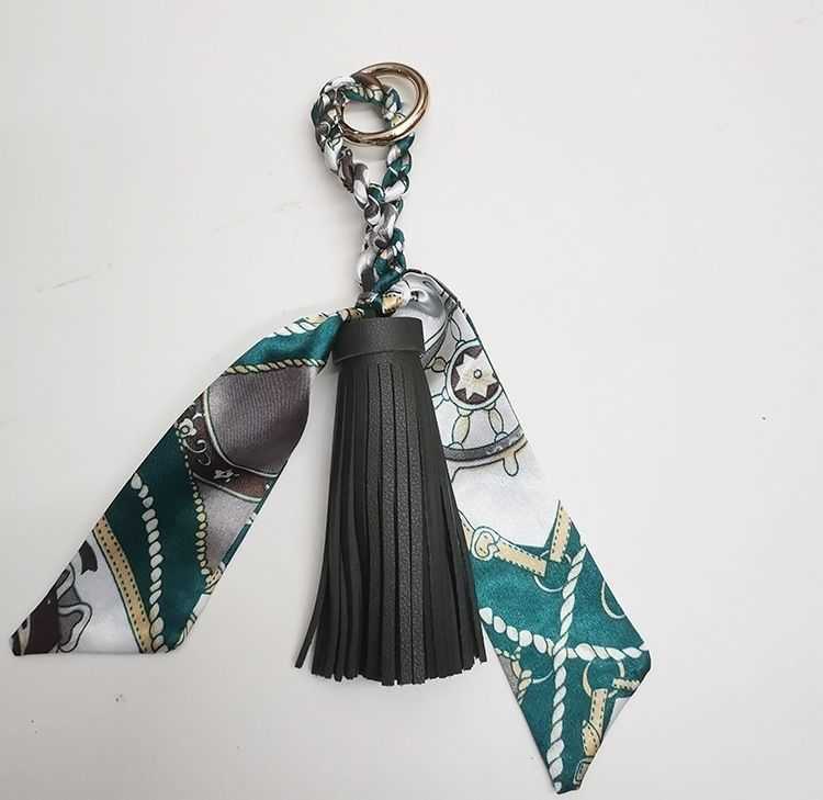 H Brand Womens Leather Key Holder Pendant - Stylish Functional Accessory for Fashion and Convenience Z260130