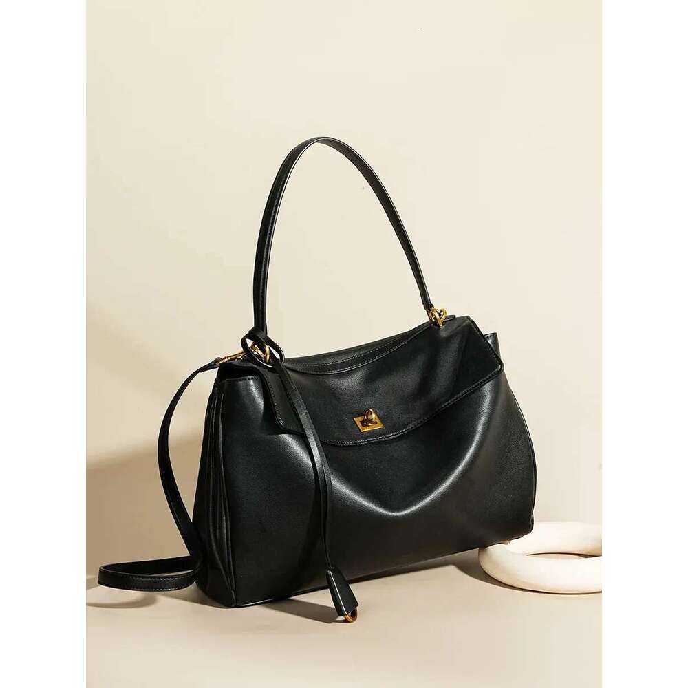 Designer bag New Rodeobag Leather Kelly Women's Large Capacity Advanced Lock Fashion High Sense Underarm Bag