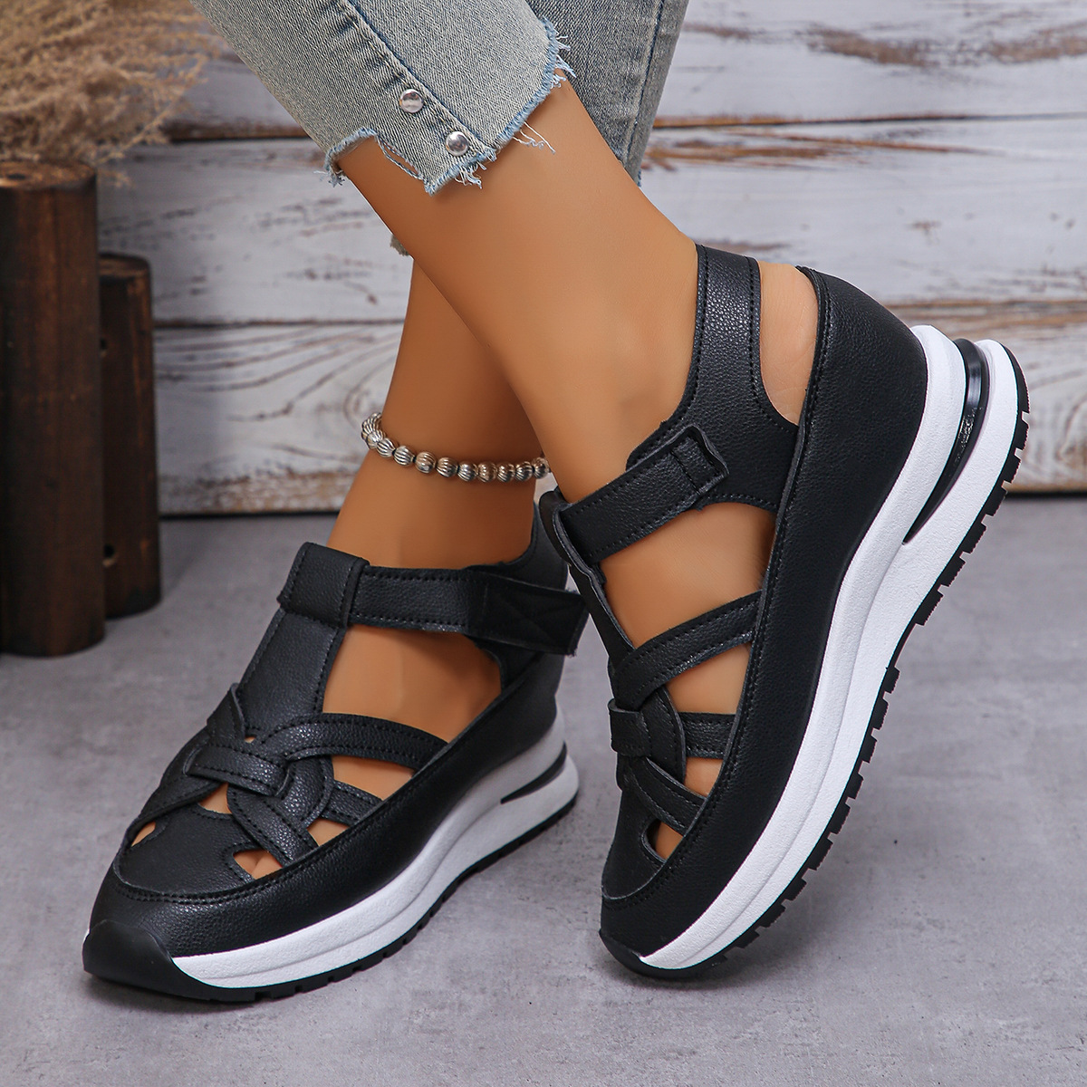 New Women Fashion Sandals Hollow-Out Wedge Platform Heel Round Toe Rubber Sole Casual Sports Shoes