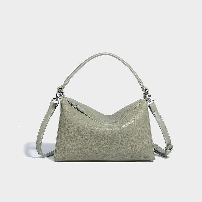 Designer Women's Bags Designer Niche Light Luxury Pillow For Women New High End Handheld Small Square Fashion Commuter Single Shoulder Crossbody 