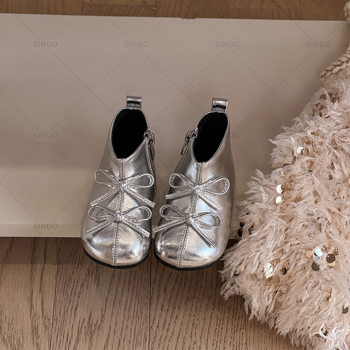 New designer shoes Girls Korean Style Retro Patchwork Children s Bow Martin Boots Autumn Winter New Girls Baby Short Boots