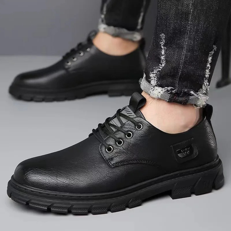 Mens Soft Soled Leather Shoes Outdoor Non Slip Walking Casual Lightweight Business Comfortable Work Clothes Fashionable Mens 250421