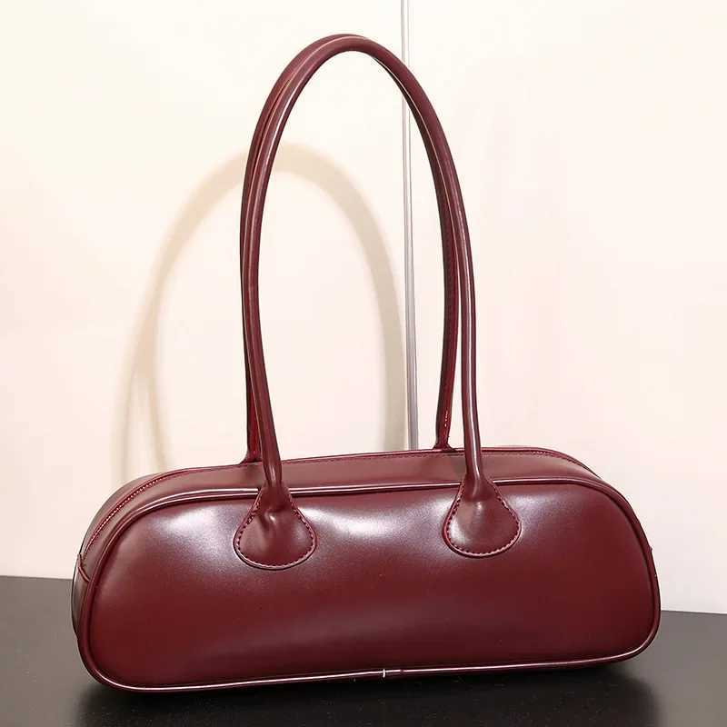 2025 New Retro Fashion Pillow Bag Large Capacity Handheld Underarm Bag Versatile Single Shoulder Bag Simple Design Polyester LinT251122