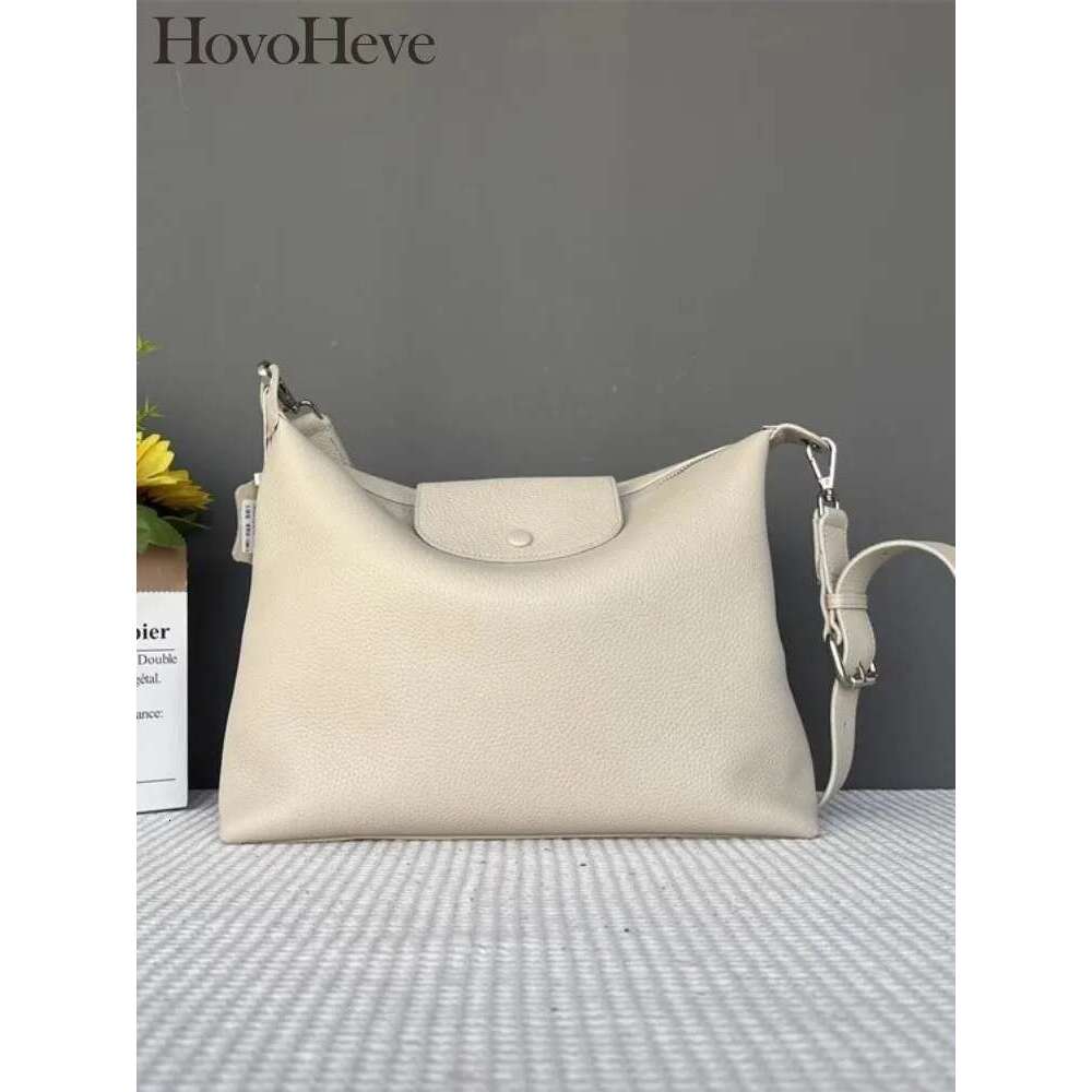Women Casual Large Capacity Single Shoulder Bag Solid Color Cowskin Genuine Leather Messenger Bags New Female Versatile Handbag Bag