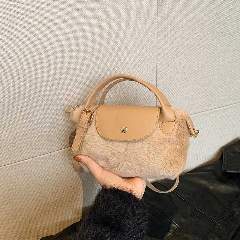 Cute Autumn And Winter Plush Mini Handbag FAshion Temperament Mini Coin Purse Korean Version Versatile Crossbody Bag K251121