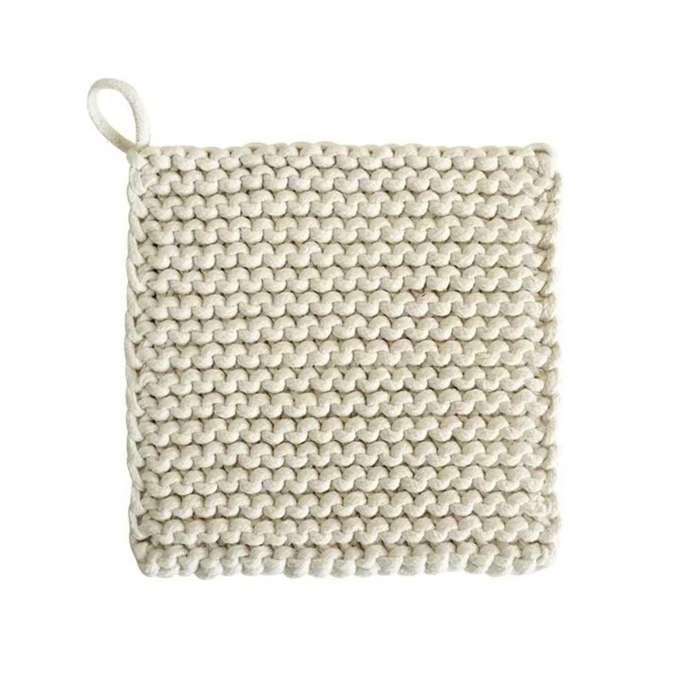 Knitted Cotton Heat Insulation Placemat Wool Material Reusable Antiskid Hand Knitted Coaster Table Decoration Non-Slip Coaster C251122
