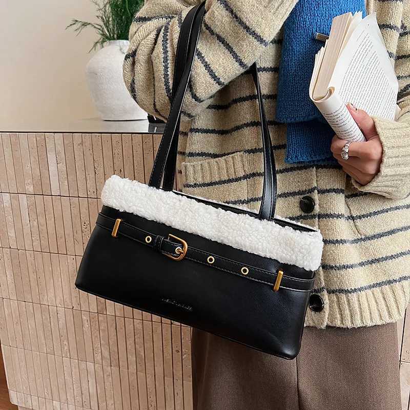 Autumn and Winter Korean Version of High-end Plush Bag Womens Commuter Shoulder Underarm Bag 2025 New Versatile Fashion Handbag K251121