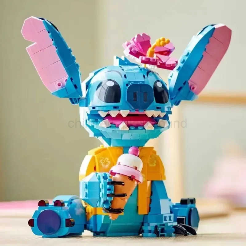 Disney 2025 New 730pcs Stitch Compatible 43249 Building Blocks Stitch Girl Boy Birthday Christmas Gift Toys W20250421