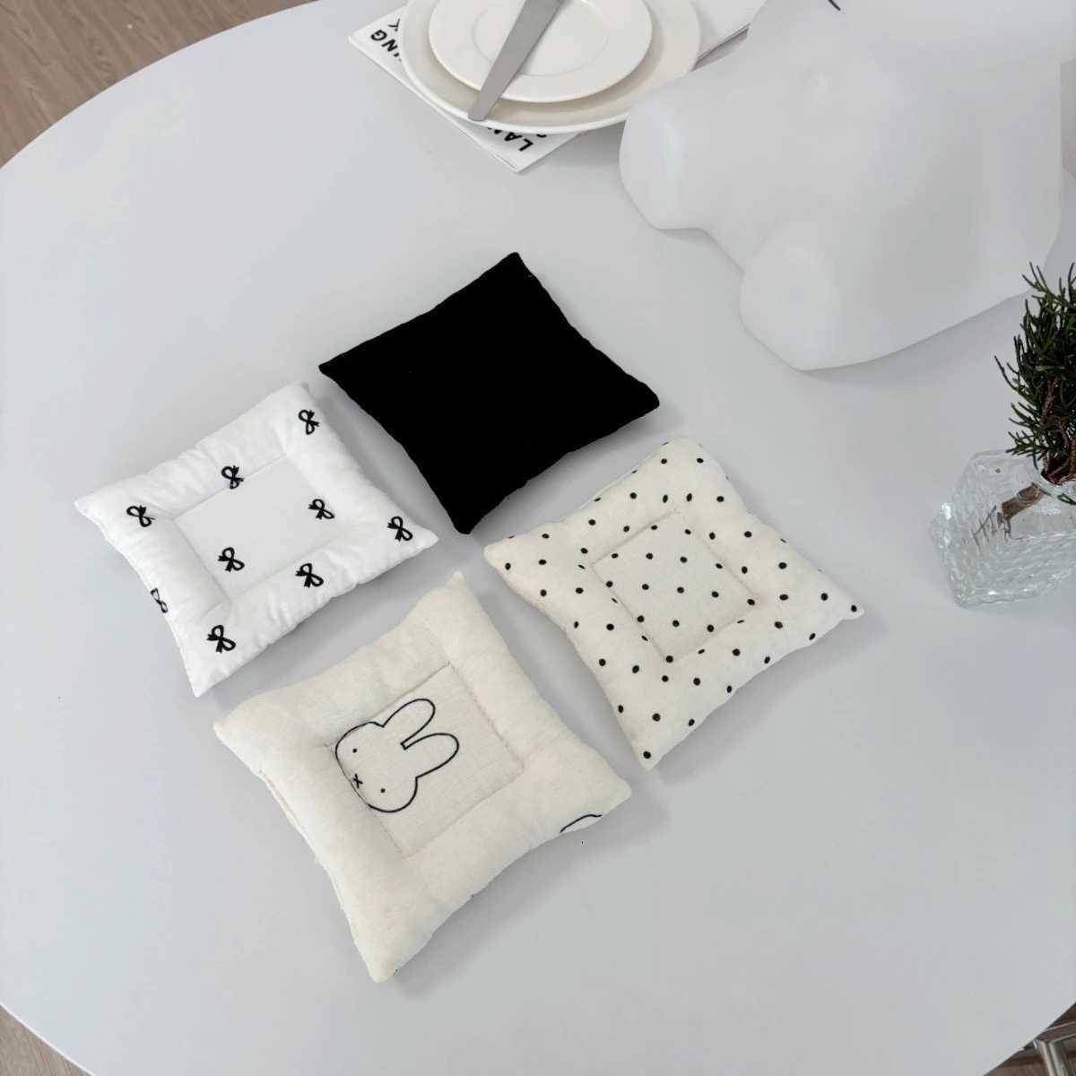 Black and white polka dot bow clip cotton coaster multi-color photography prop square insulation pad desktop decoration C251122