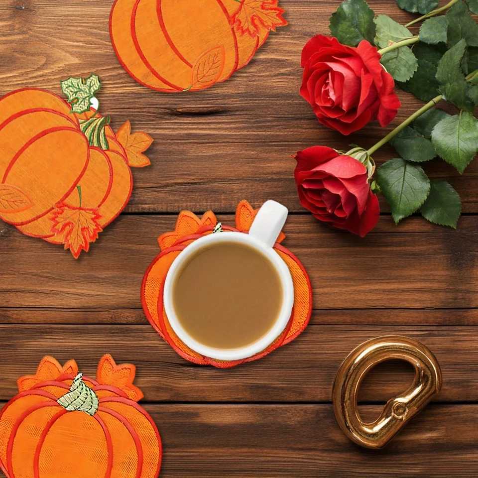 4/6pcs 2D 4in Pumpkin Shaped Wooden Coasters Colorful Print Anti-Slip Coffee Mats Kitchen Dining Room Decorative Accessories C251122