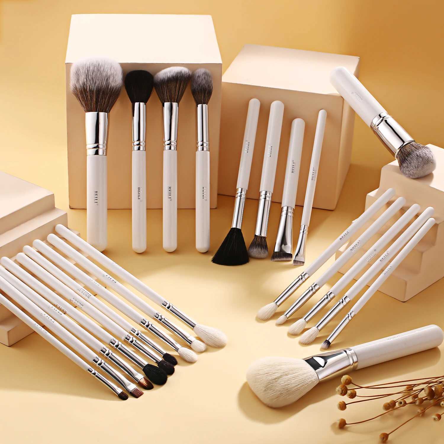 BEILI Makeup Brush Set 24-42pcs with Water-based Material Handle Powder Foundation Blush Eyebrow Eyeshadow Brushes Cosmetics Kit C251122