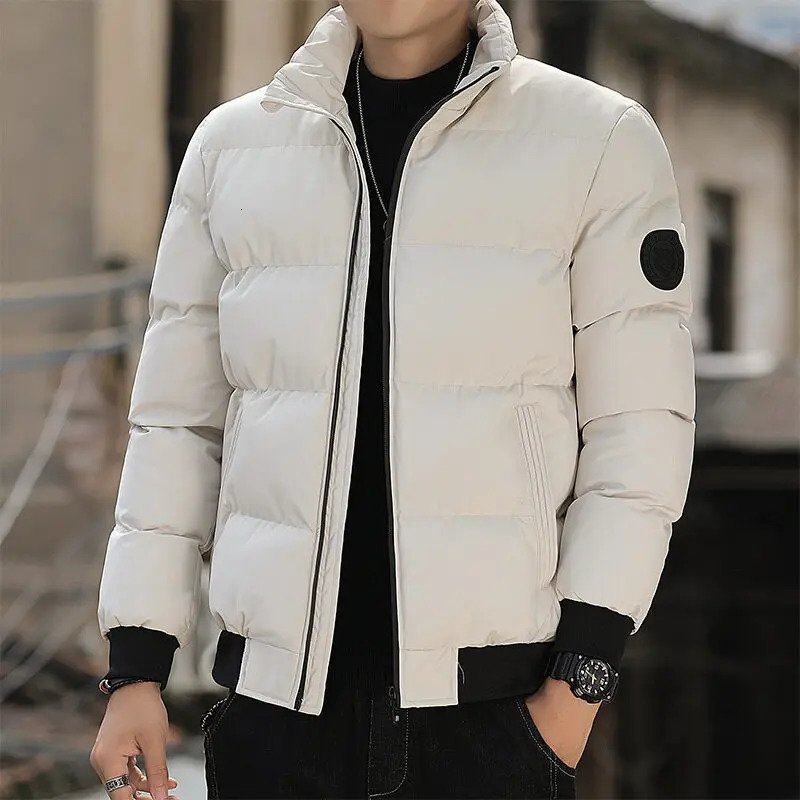 Men CottonPadded Jacket 2025 Winter Trend Tiger Head Short Padded Thick Casual Male Parkas M5Xl 251104