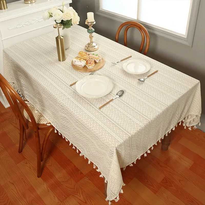 1PC Pastoral Style Lace Beige Tablecloth Cotton and Linen Table Cloth Hollow-Out Household Non-Slip Tablecloths Decor Home C251122