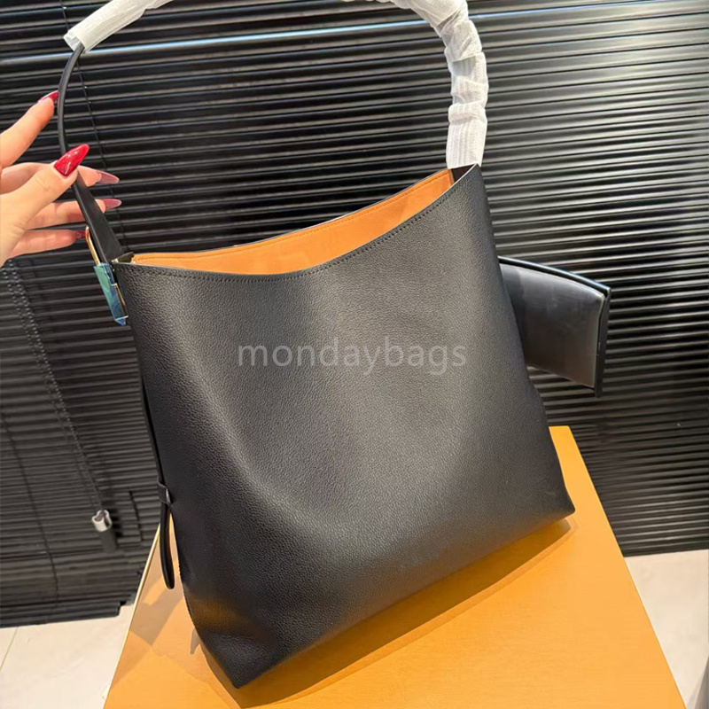 Designer bag Shoulder bag Genuine leather bag Mini tote bag Dumpling tote bag Waterproof long bag Storage women's lightweight travel bag vantity bag