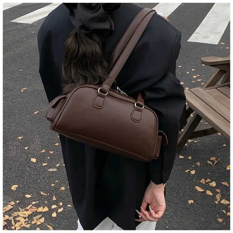Fashionable Ladies Messenger Bag In Premium Leather Designed By Luxury Brand Famous Designer Shoulder BagT251122