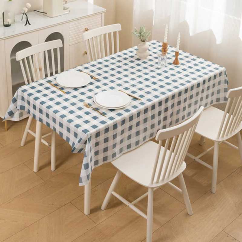 The tablecloth with a warm and cozy atmosphere a high-temperature resistant tablecloth and a waterproof oil-proof and no-was C251122