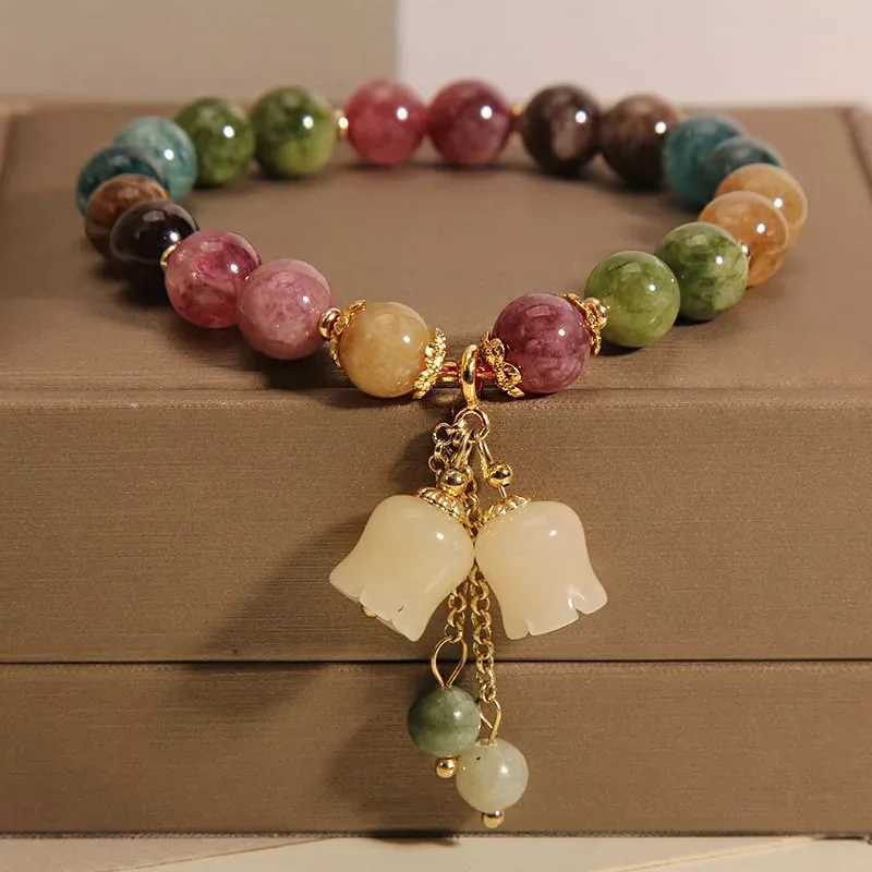 Exquisite Natural Stone Bracelet Elegant Lily of The Valley Flower Pendant Elastic Beaded Bracelets for Women Party Jewelry Gift J251122