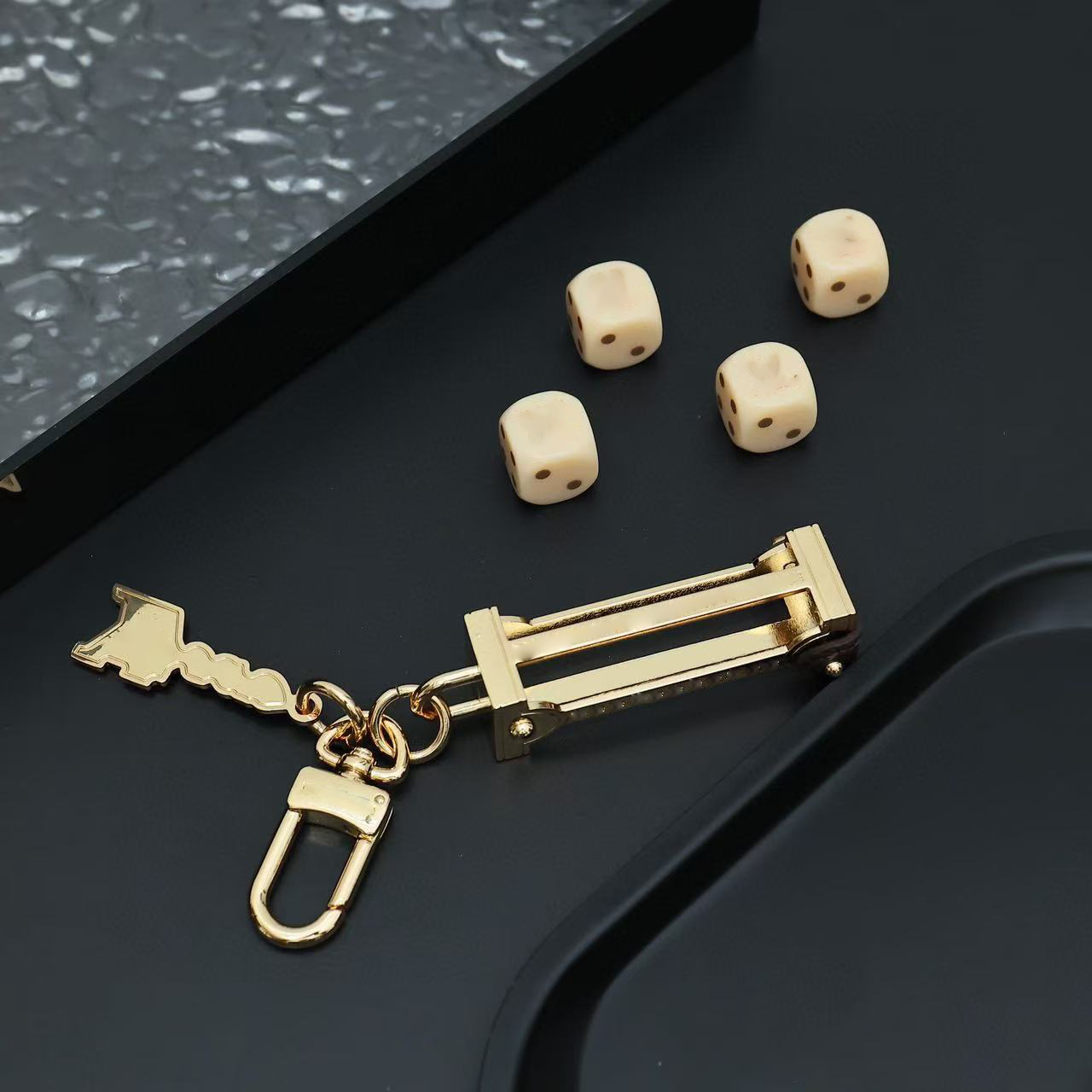 crossbody bags Stereo Bag Charm Pearl River Chocolate Bar Figurine Key Holder And Bag Charms Iconic Superflat dice designer card holder tm panda coin purse